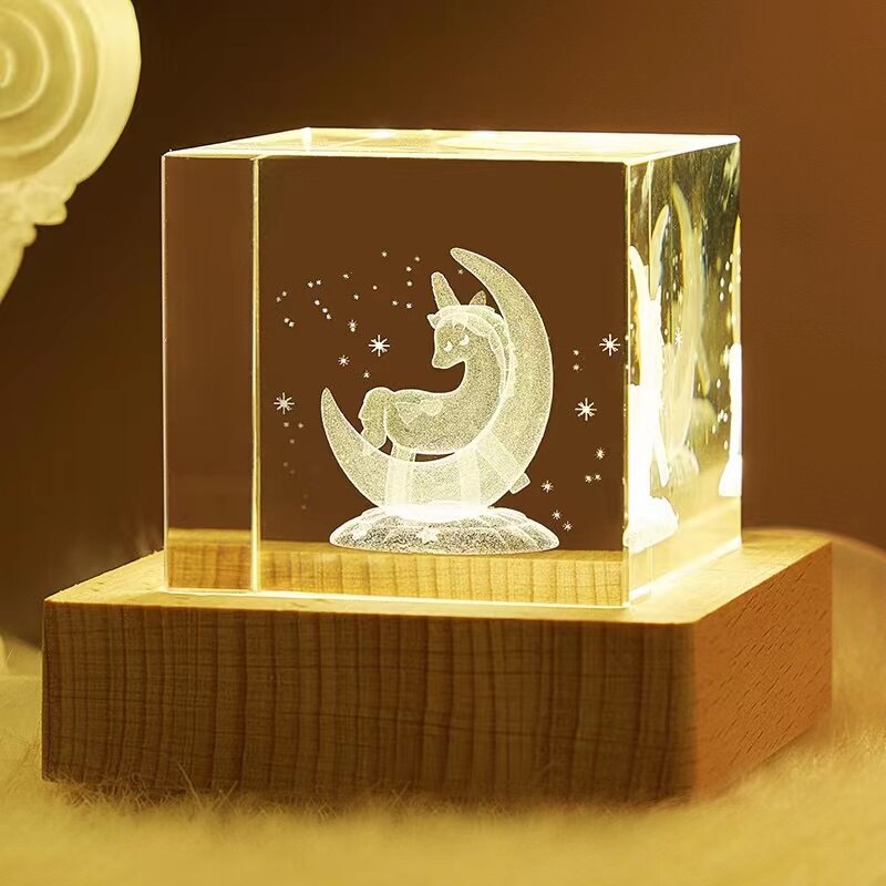 4cm Laser Engraved Moon Model Crystal 3D Glass Image Miniature Sculpture Crystal Cube for Souvenir Home Decor night light