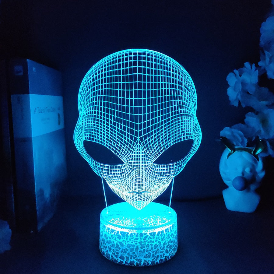 3D Visual ET Pop-eyed Alien Shape Lamp Nightlight Hologram Lighting Effect Desk Ornament Cool Gift for Kids Friends Birthday